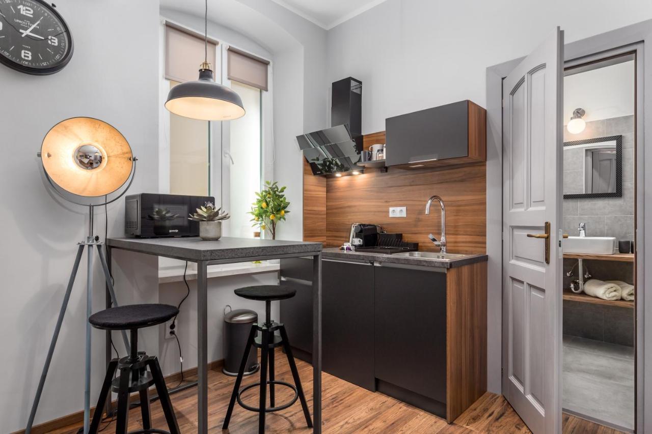 Apartments Porto Marina 2 Рийека Екстериор снимка