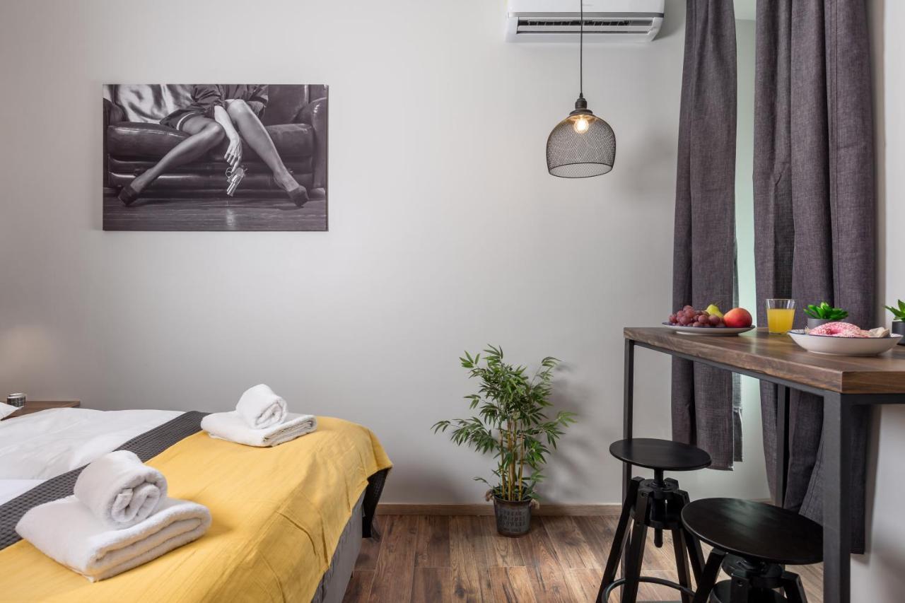 Apartments Porto Marina 2 Рийека Екстериор снимка
